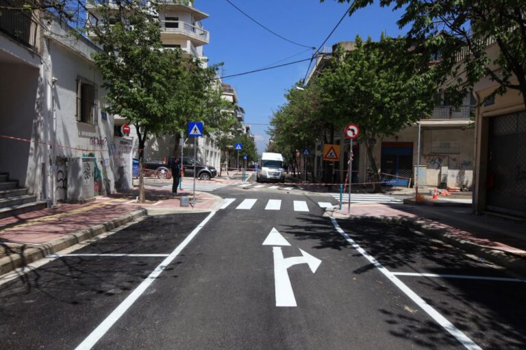 Λάρισα: Εργασίες σε Αγιάς, Σεφέρη και Αυξεντίου για τη λαϊκή αγοράς της Δευτέρας
