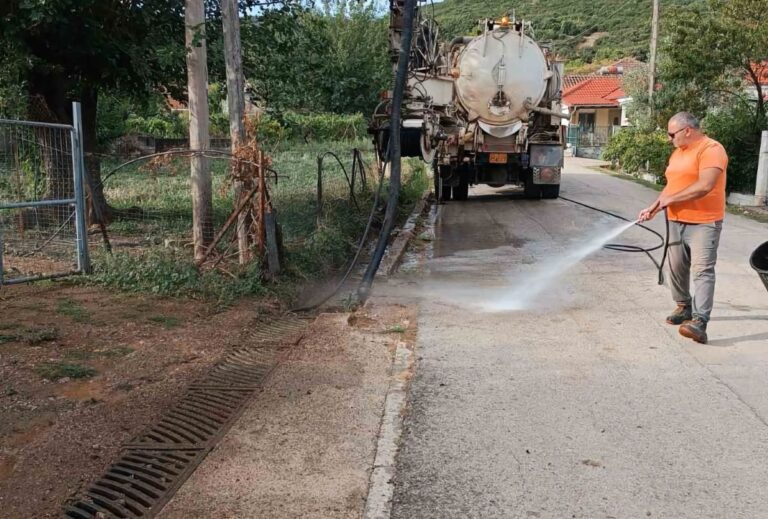 Καθαρισμοί φρεατίων στα Φάρσαλα