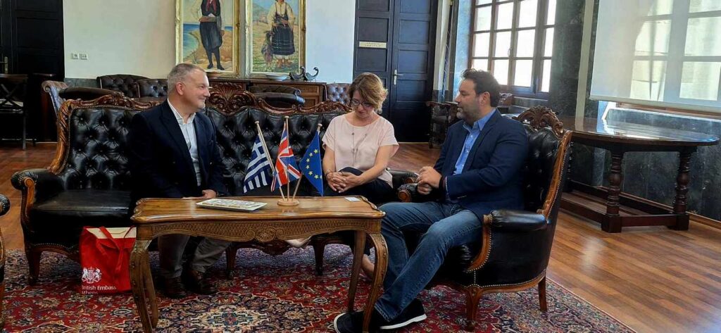 “Οι Βρετανοί αισθάνονται ασφαλείς στη Ρόδο” δηλώνει ο πρέσβης του Ηνωμένου Βασιλείου