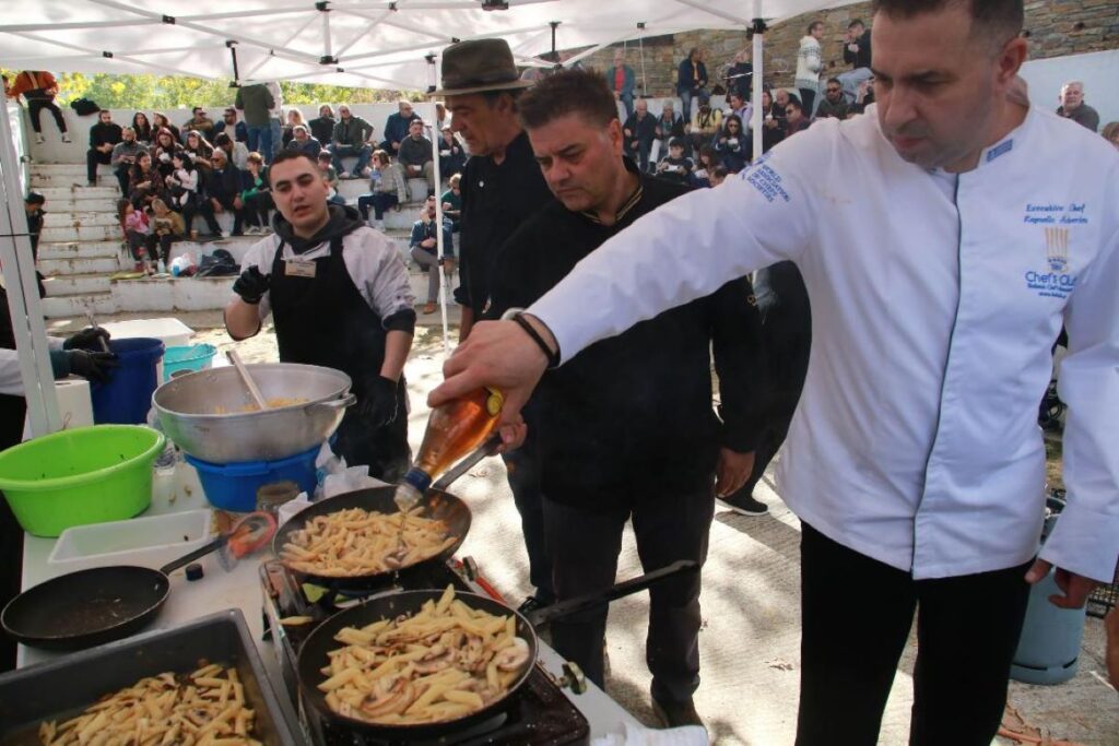 Λάρισα: Πλήθος κόσμου στην 9η Γιορτή Μανιταριού στο Σκλήθρο Αγιάς