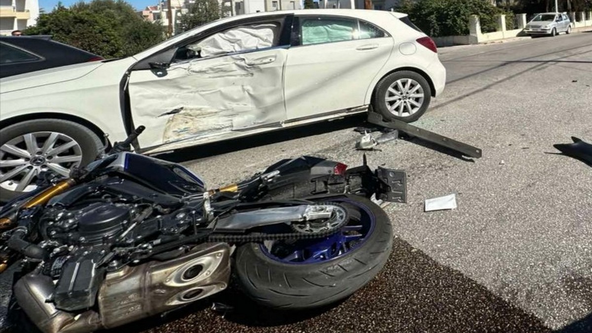 Σοβαρό τροχαίο στη Ρόδο – Τραυματίστηκε 27χρονος δικυκλιστής
