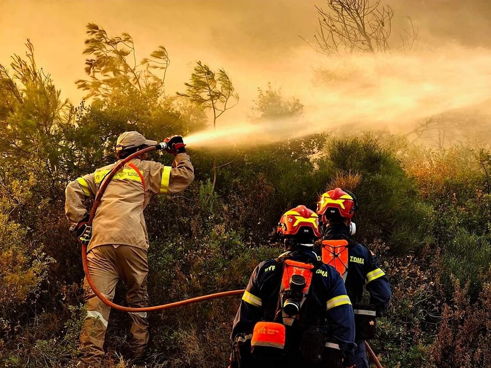 Ελ. Μαυρατζώτης: Να ανανεωθούν οι συμβάσεις των εποχικών πυροσβεστών
