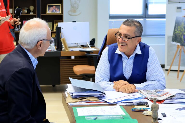 Λάρισα: Υπεγράφη η σύμβαση για την κατασκευή της νέας πτέρυγας στο Γενικό Νοσοκομείο
