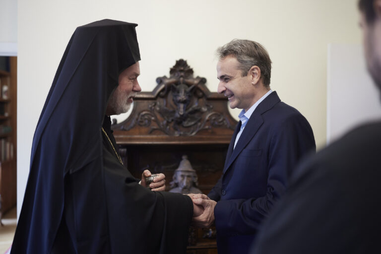 Συνάντηση του Κυρ. Μητσοτάκη με τον Μητροπολίτη Βελγίου, Υπέρτιμο και Έξαρχο Κάτω Χωρών και Λουξεμβούργου κ. Αθηναγόρα