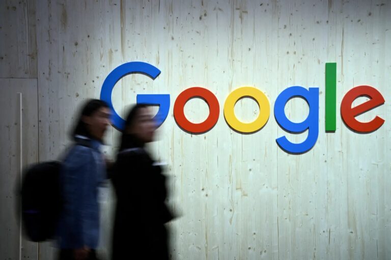 Ρωσία: Οι ρωσικές αρχές επέβαλαν πρόστιμο στη Google για βίντεο του YouTube που παρέχονται συμβουλές στους Ρώσους στρατιώτες πώς θα παραδοθούν