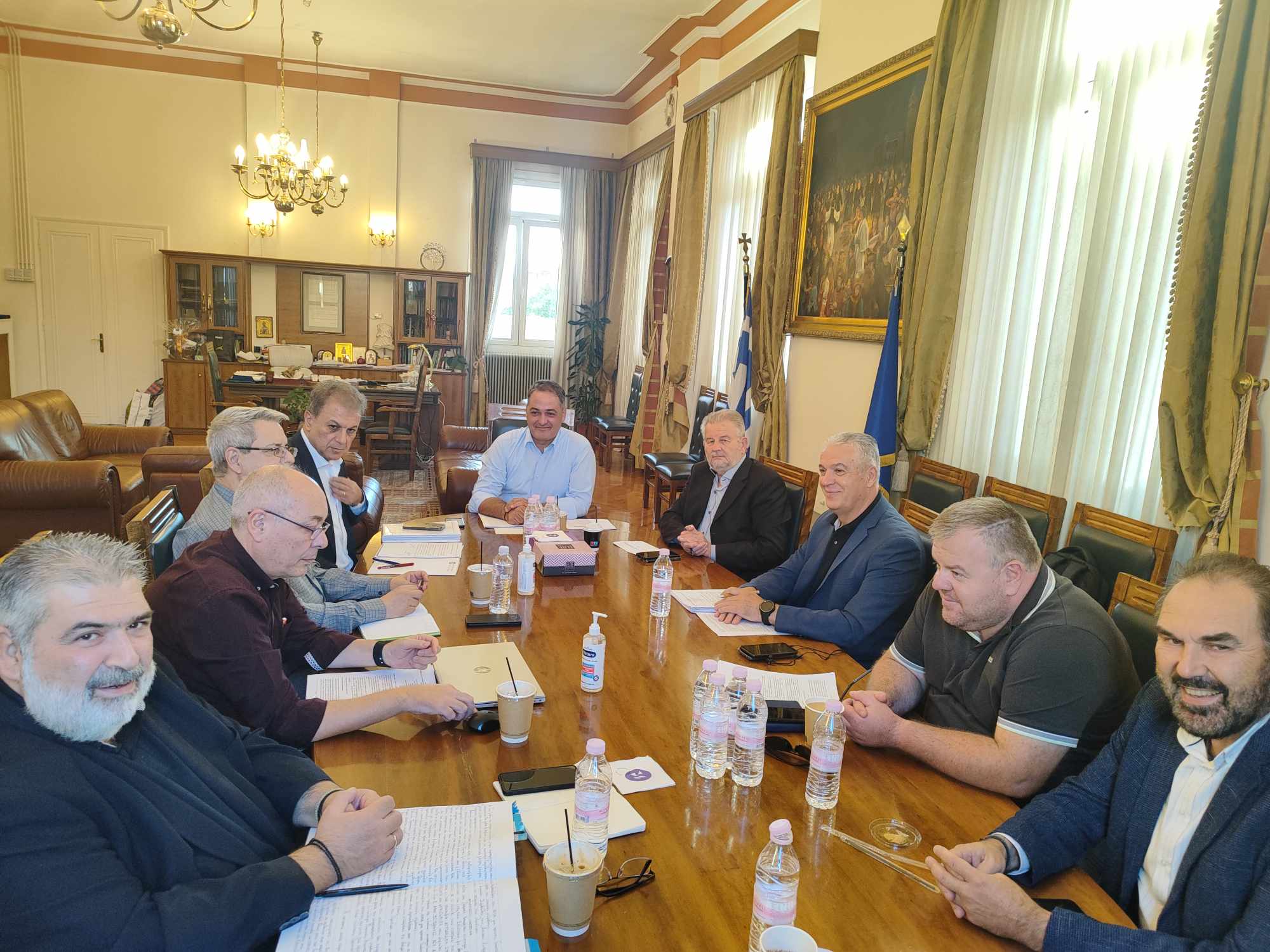 Επί τάπητος το θέμα των τηλεθερμάνσεων – Ευρεία σύσκεψη στο Δημαρχείο Κοζάνης