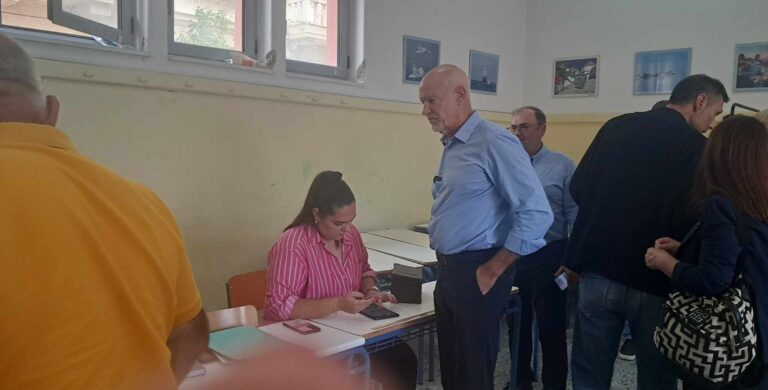 Πάτρα: Γιώργος Παπανδρέου για εσωκομματικές εκλογές: “Να δώσουμε λόγο, αξιοπρέπεια, φωνή στον Έλληνα πολίτη”