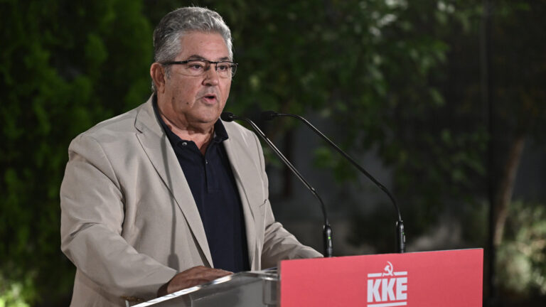 Δ. Κουτσούμπας: Στηρίζουμε με όλες μας τις δυνάμεις τον δίκαιο αγώνα των χιλιάδων διανομέων που σήμερα απεργούν