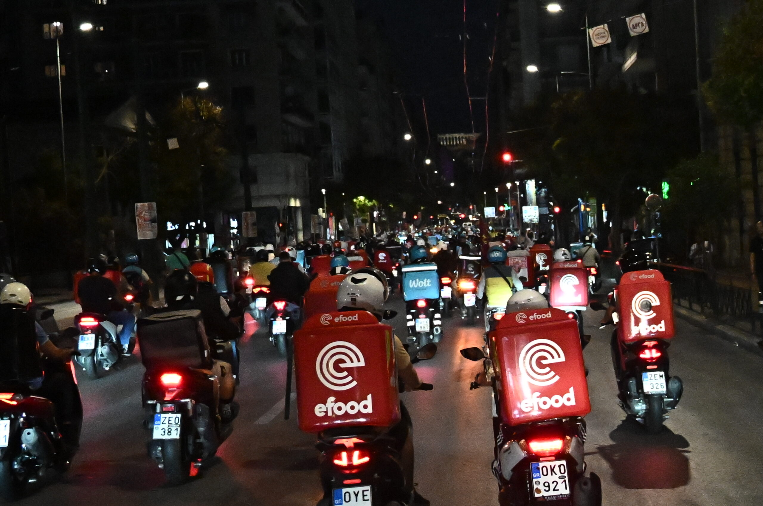 ΕΛΙΝΥΑΕ: Μεγάλη έρευνα για τις συνθήκες εργασίας των εργαζομένων με δίκυκλο
