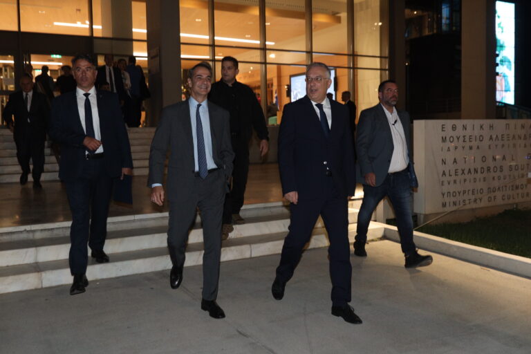 Νέο παραγωγικό μοντέλο με πυλώνα τη βιομηχανία – Οι δράσεις που δρομολογούνται