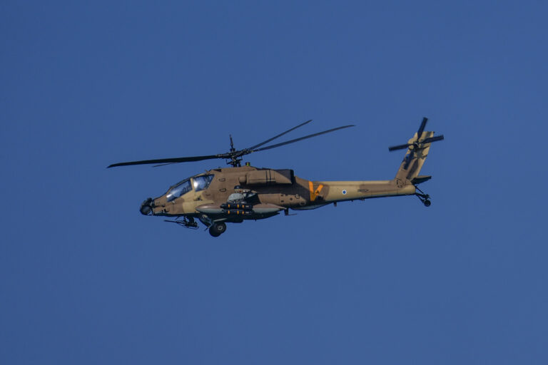 Ισραηλινό ελικόπτερο στο στόχαστρο της Χεζμπολάχ – Βίντεο του ERTNews