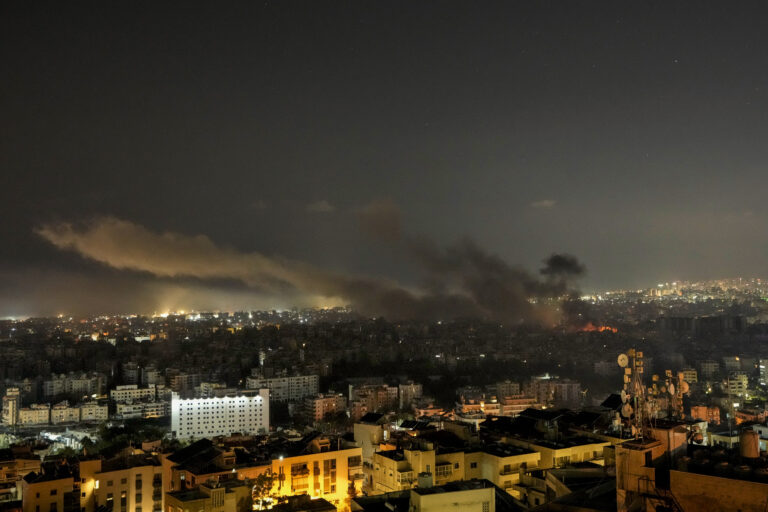 Φλέγεται η Μέση Ανατολή: Σφοδρές συγκρούσεις στα σύνορα Ισραήλ - Λιβάνου λέει η Χεζμπολάχ - ertnews.gr