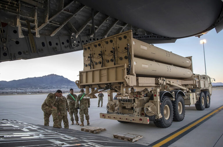 Σύστημα αεράμυνας THAAD: Το πανίσχυρο αντιπυραυλικό όπλο που οι ΗΠΑ στέλνουν στο Ισραήλ