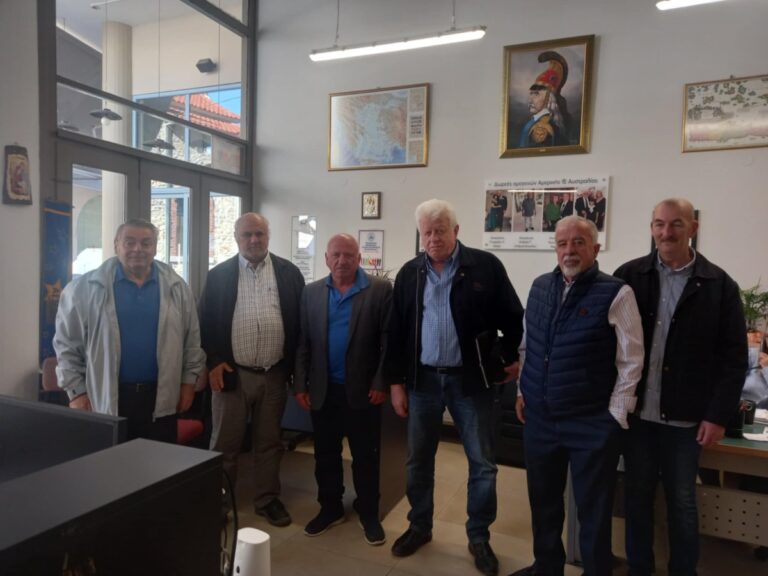 Κλιμάκιο του ΚΚΕ συνάντησε στην Τρίπολη εκπροσώπους του αναπηρικού κινήματος