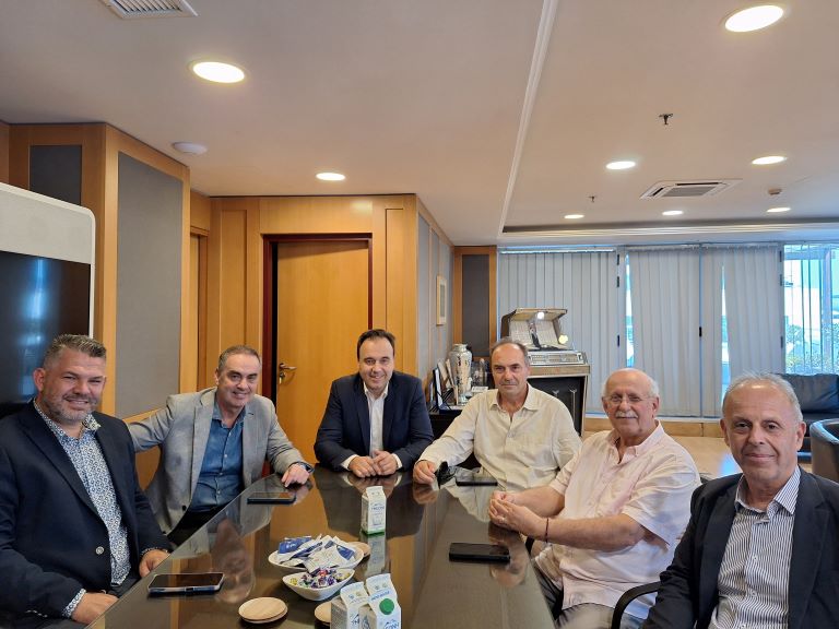 Στον υπουργό Ψηφιακής Διακυβέρνησης το Δίκτυο Πόλεων με Ποτάμια