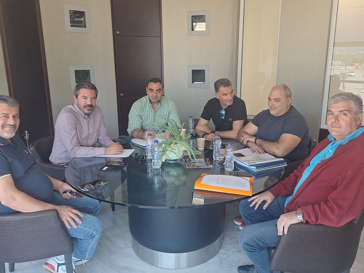 Tα θέματα της Ελαφονήσου στο επίκεντρο της συνάντησης δημάρχου και αντιπεριφερειάρχη Λακωνίας