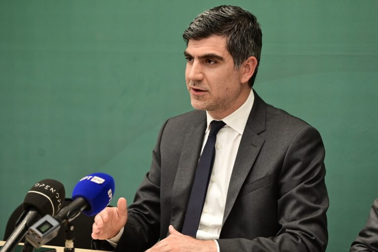 Θ. Γλαβίνας στο Πρώτο: Σημασία έχει να μείνουμε όλοι ενωμένοι στο στόχο, το ΠΑΣΟΚ να γίνει το αντίπαλον δέος της Νέας Δημοκρατίας (audio)