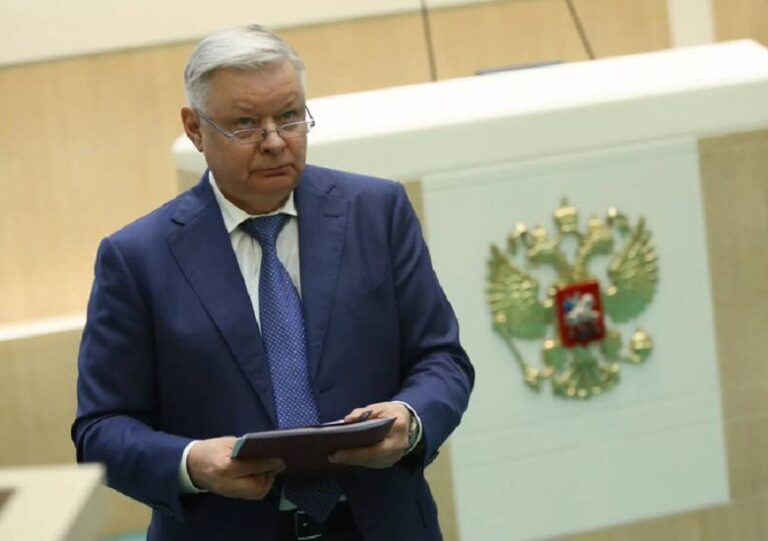 Ρωσία: Πρώην στενός συνεργάτης του Πούτιν έπεσε από σκάλες και σκοτώθηκε – Τι λένε τα ΜΜΕ