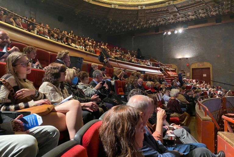 Πλήθος κόσμου στην πρεμιέρα του New York Greek Film Expo 2024