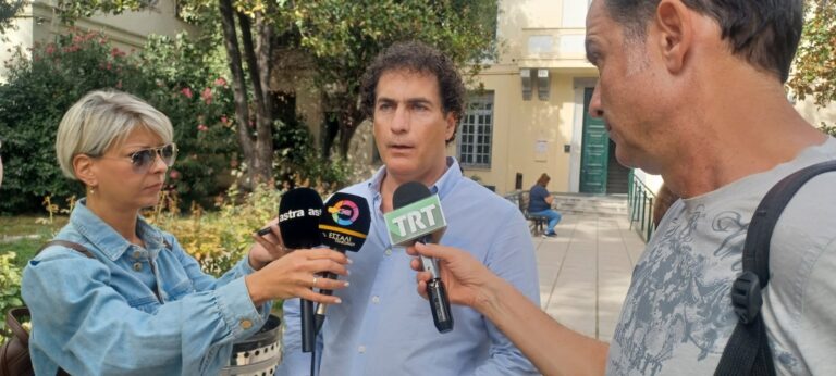 Βόλος: Αναβλήθηκε η δίκη του Στέλιου Λημνιού έπειτα από αγωγή της ΔΕΥΑΜΒ