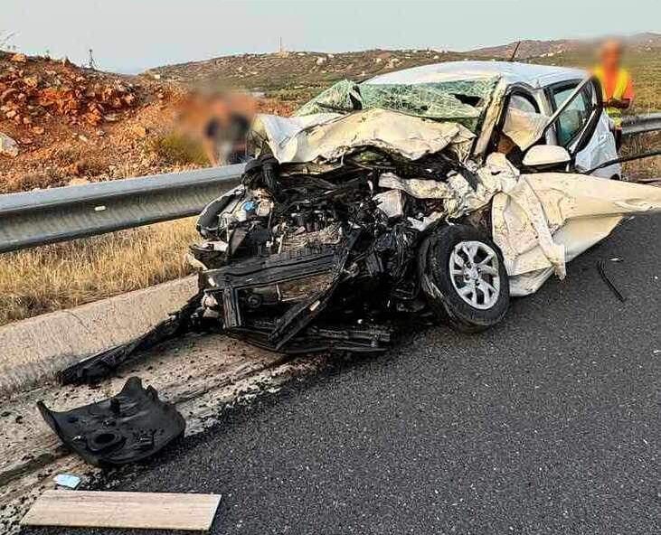 Νέο φονικό τροχαίο στον ΒΟΑΚ – Μια γυναίκα νεκρή, τρεις τραυματίες