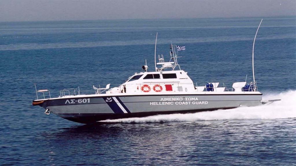 Ρόδος: Σύλληψη διακινητή 11 μεταναστών στην παραλία Ιαλυσού