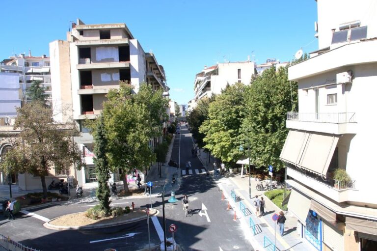 Στην κυκλοφορία από αύριο η ανακατασκευασμένη οδός Μανωλάκη