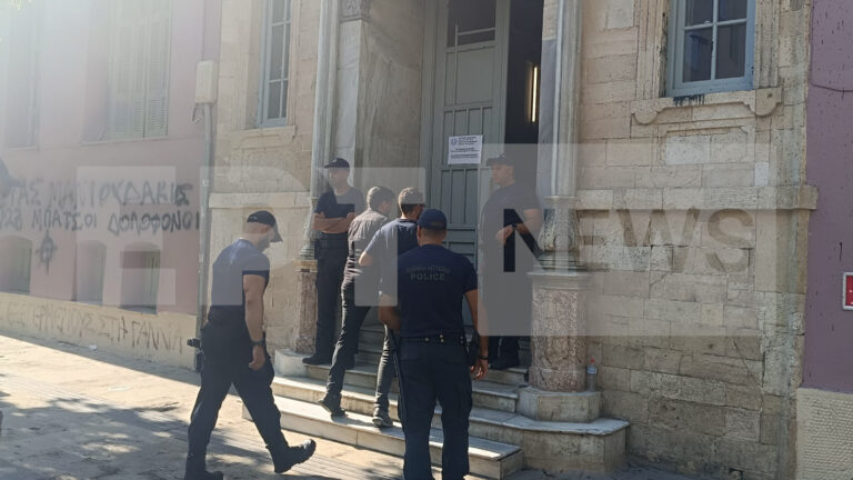 Ηράκλειο: Συνελήφθησαν τρεις για τον εμπρησμό στο αμαξοστάσιο του δήμου Μαλεβιζίου