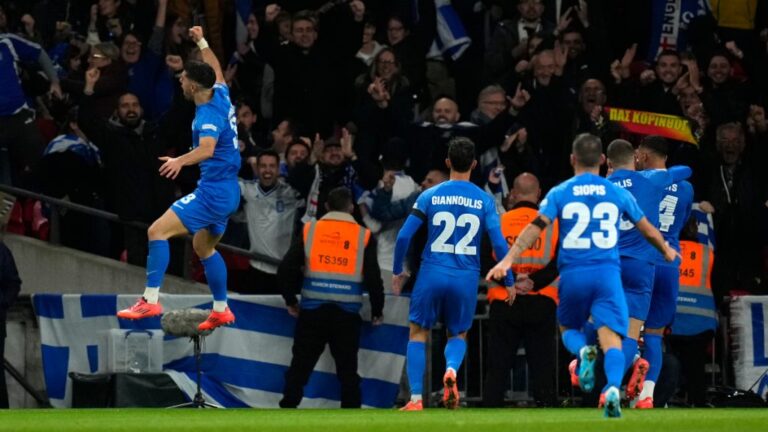 H Premier League αποθεώνει την εθνική Ελλάδος και την κατάθεση ψυχής για τον Τζορτζ Μπάλντοκ