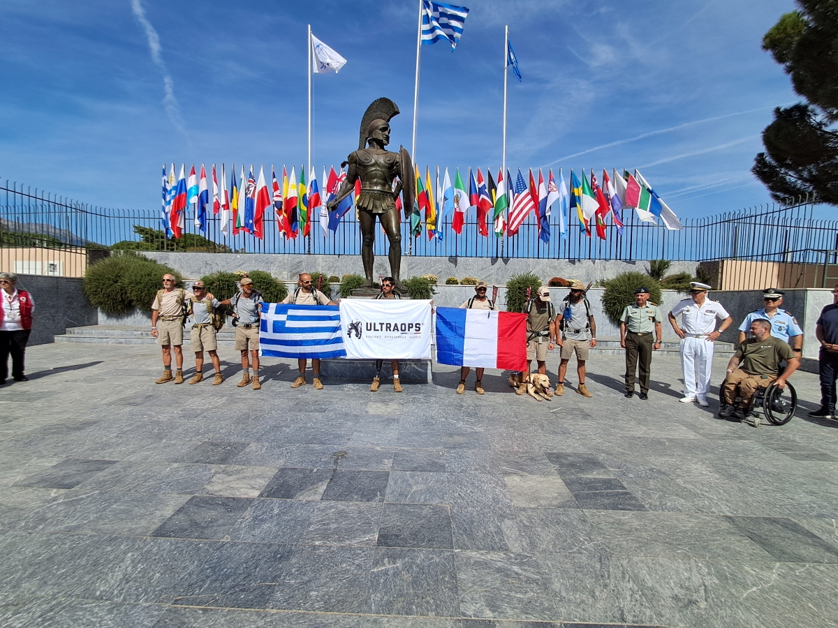 Γάλλοι τραυματίες στρατιωτικοί, τίμησαν τον βασιλιά Λεωνίδα και τους 300 Σπαρτιάτες