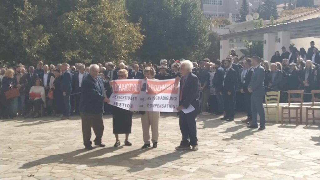 Χανιά: Συγχώρεση ζήτησε στα Ελληνικά ο Γερμανός πρόεδρος από την μαρτυρική Κάνδανο
