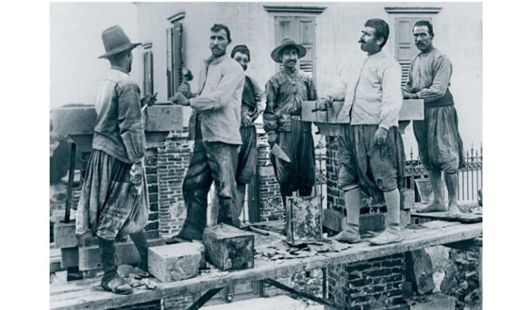 Παρουσίαση της έκδοσης του Χρήστου Ν. Χατζηλία “Οι πετράδες της Λέσβου”
