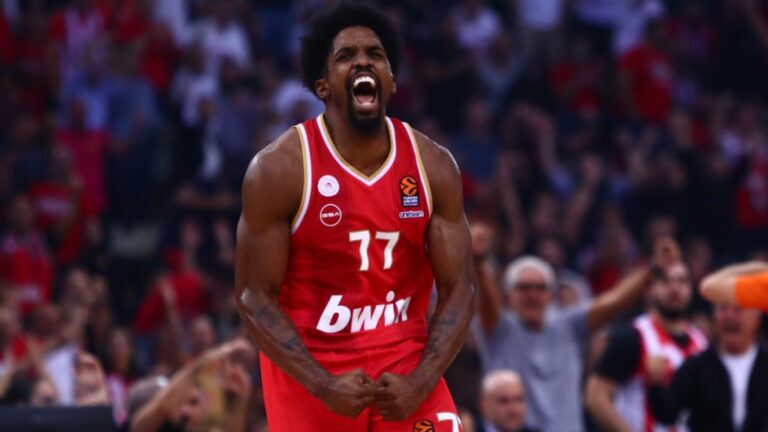 Euroleague: Επιστροφή στις νίκες με… τούρμπο ΜακΚίσικ o Ολυμπιακός, 79-69 τη Ρεάλ Μαδρίτης