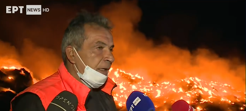 Θεσσαλονίκη: Σε εξέλιξη μεγάλη πυρκαγιά σε εταιρεία με ανακυκλώσιμα υλικά στη ΒΙΠΕ Σίνδου