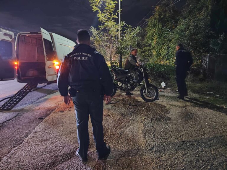 Σύγκρουση μοτοσυκλέτας με αυτοκίνητο με θανάσιμο τραυματισμό 2 νέων ανθρώπων στην Αργολίδα