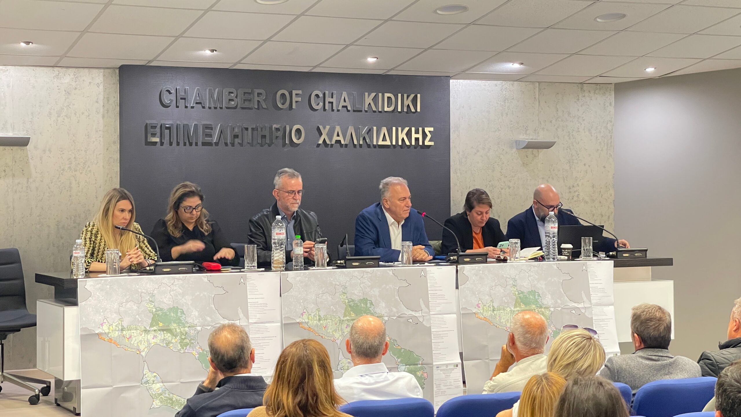 Δήμαρχοι, φορείς και πολίτες της Χαλκιδικής συζήτησαν για τη συνδιαμόρφωση του Ειδικού Πολεοδομικού Σχεδίου