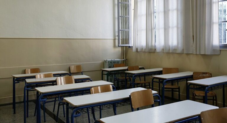 Αίτημα για ειδικό ποσοστό εισαγωγής για τους μαθητές Θήρας