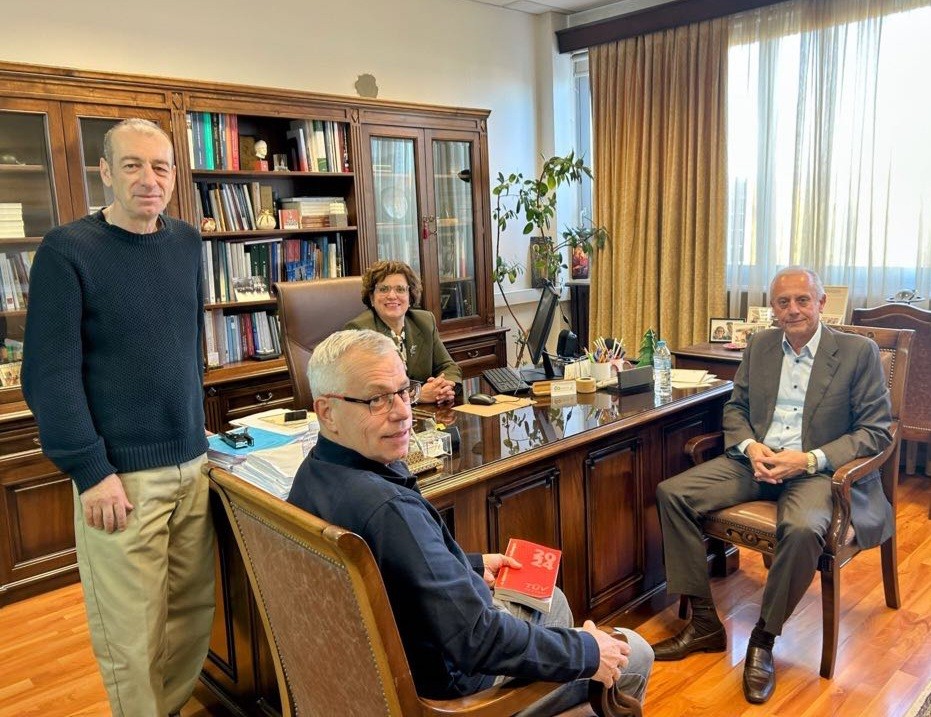 Το Πανεπιστήμιο Ιωαννίνων διατηρεί την παρουσία του στην Ηγουμενίτσα και αξιοποιεί το ΞΕΝΙΑ