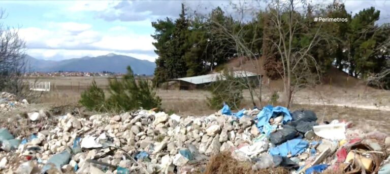Μπαζότοπος… με θέα τον Μακεδονικό Τάφο Δ’  της Πέλλας