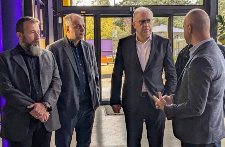 Λάρισα: Επισκέψεις και συναντήσεις Τ. Θεοδωρικάκου σε βιομηχανίες, πάρκο Καινοτομίας Joist και θεσμικούς παράγοντες