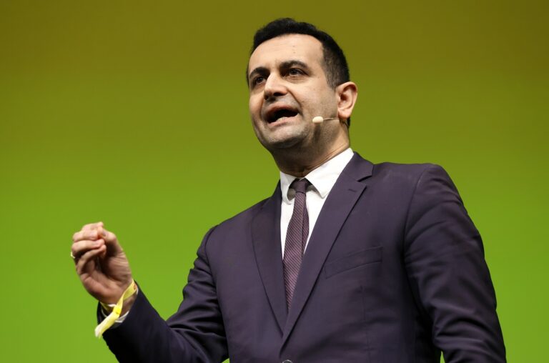 Γερμανία: Παραιτήθηκε ο Γενικός Γραμματέας του FDP λόγω του σκανδάλου με το έγγραφο D-Day για την αποχώρηση του κόμματος από την κυβέρνηση 