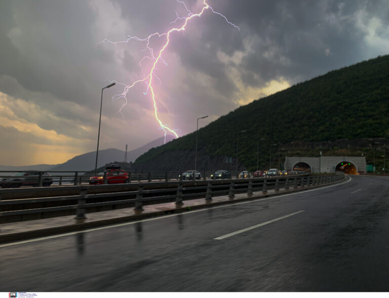 Η κακοκαιρία Bora χτυπά τη Ρόδο, τις πληγές της μετράει η Λήμνος – Πώς θα κινηθεί τις επόμενες ώρες
