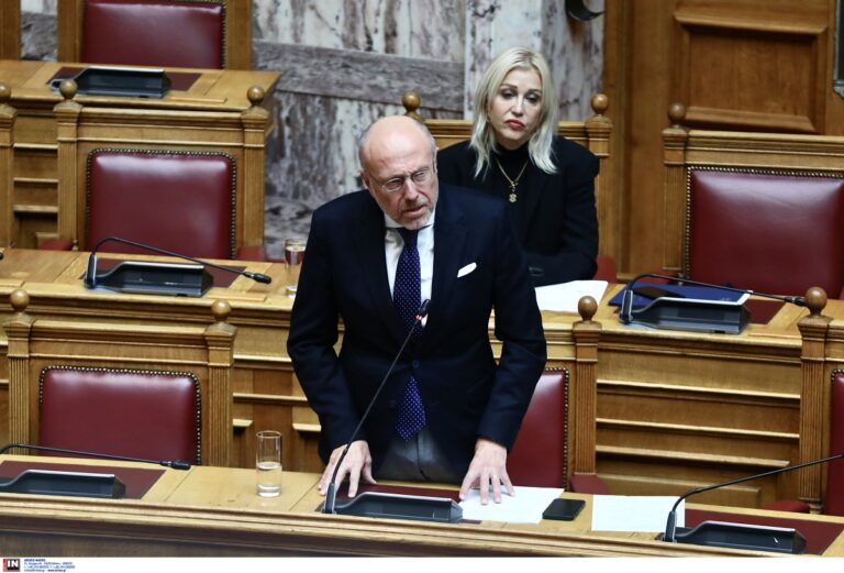 Βουλή: Αντεγκλήσεις με αφορμή την εκλογή Τραμπ