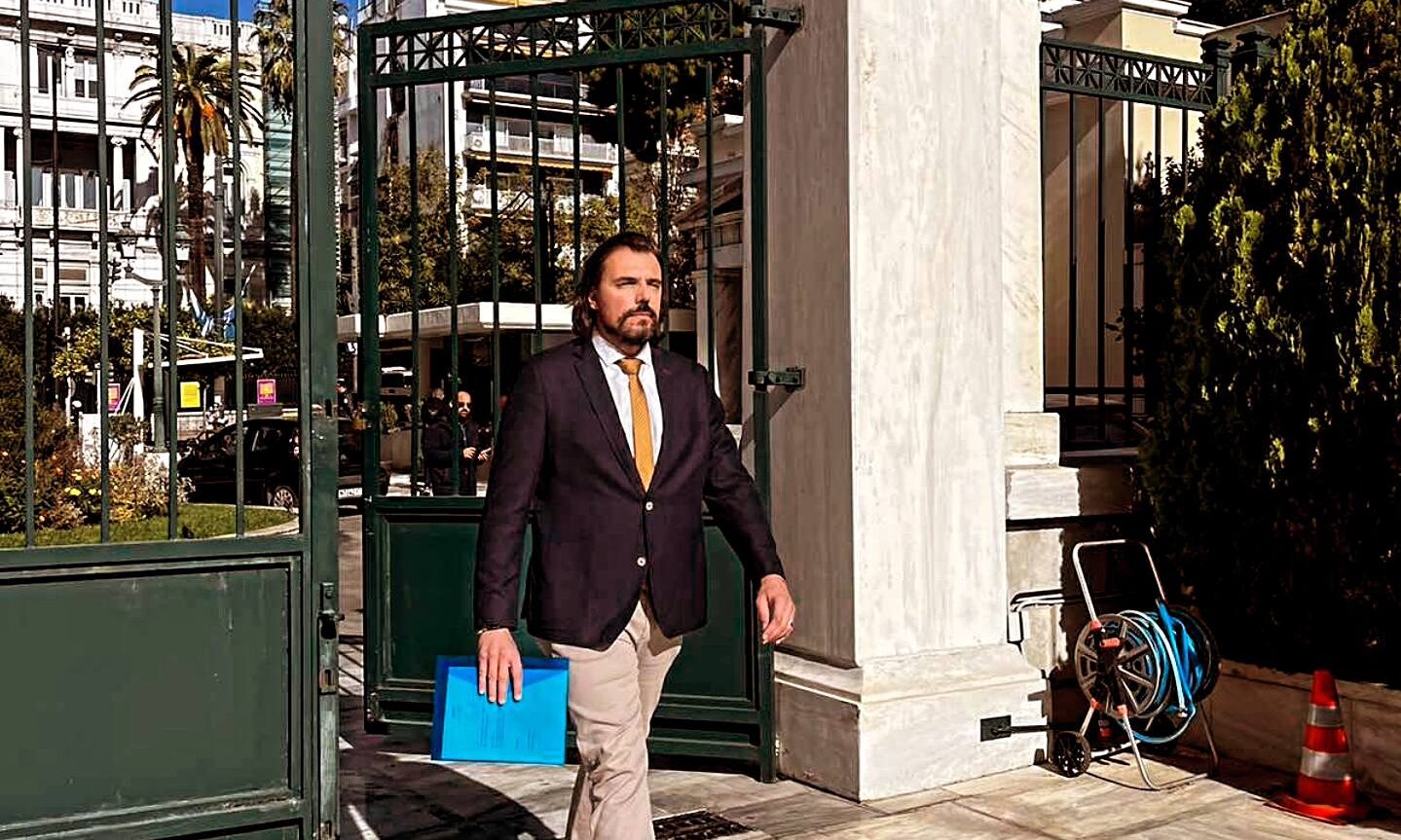 ΣΥΡΙΖΑ: Κατάθεσε την επιστολή ανεξαρτητοποίησης του ο βουλευτής Πέτρος Παππάς