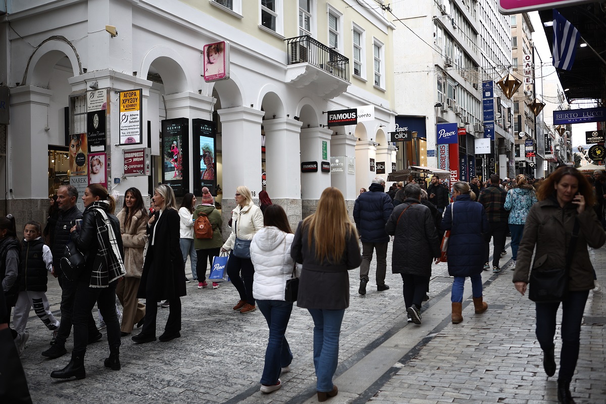Black Friday: Αντίστροφη μέτρηση για το μεγάλο εκπτωτικό γεγονός του Φθινοπώρου – Τι να προσέξουν οι καταναλωτές