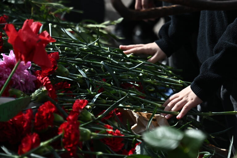 Εξέγερση Πολυτεχνείου: Τα μηνύματα των κομμάτων για την 51η επέτειο