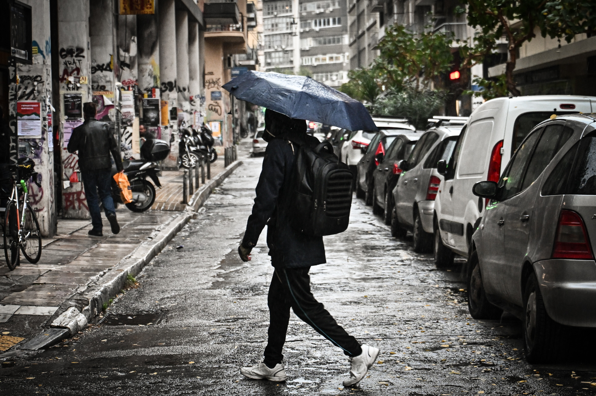 Χαλάει ο καιρός με βροχές και καταιγίδες το Σαββατοκύριακο – Πού αναμένονται έντονα φαινόμενα