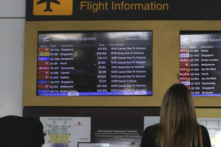Ακυρώθηκαν πτήσεις από και προς το Μπαλί λόγω έκρηξης ηφαιστείου