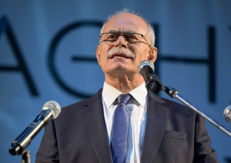 Έντονη αντίδραση διαμαρτυρίας για το κλείσιμο της ΣΕΤΤΗΛ από τον Δήμαρχο Πύργου