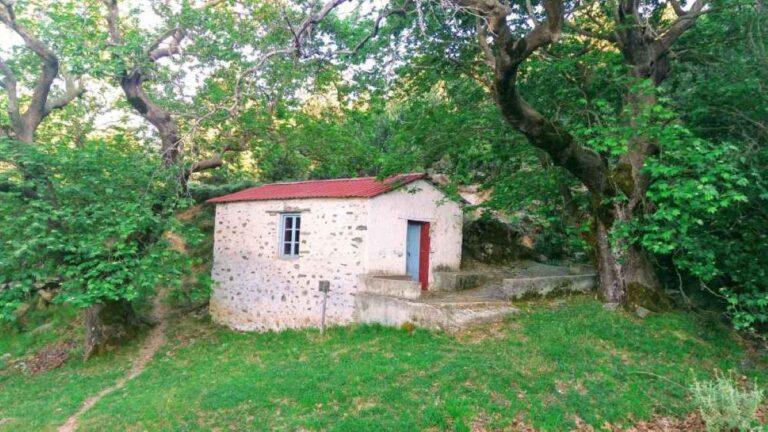 ΒαδίΖΟΥΜΕ στη φύση με τον ΕΟΣ Σπάρτης